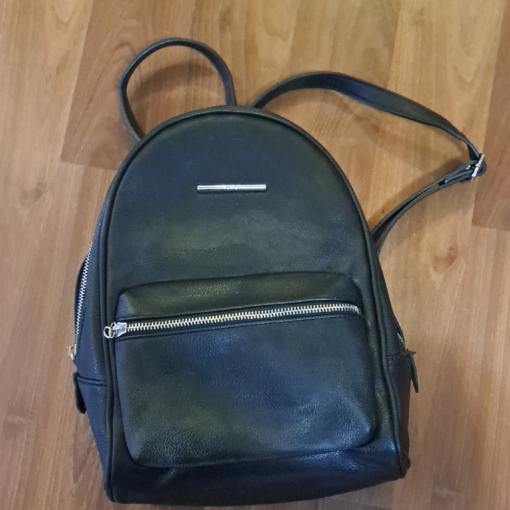 Aldo Black Textured Leather Bag with Silver Detail